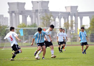 3-1！2-1！3-0！欧洲杯刺激一夜：黑马23秒破门，两夺冠热门取胜｜阿尔巴尼亚｜破门｜匈牙利队_新浪新闻